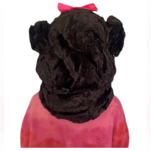 Character Hood - Picture 3 of 5